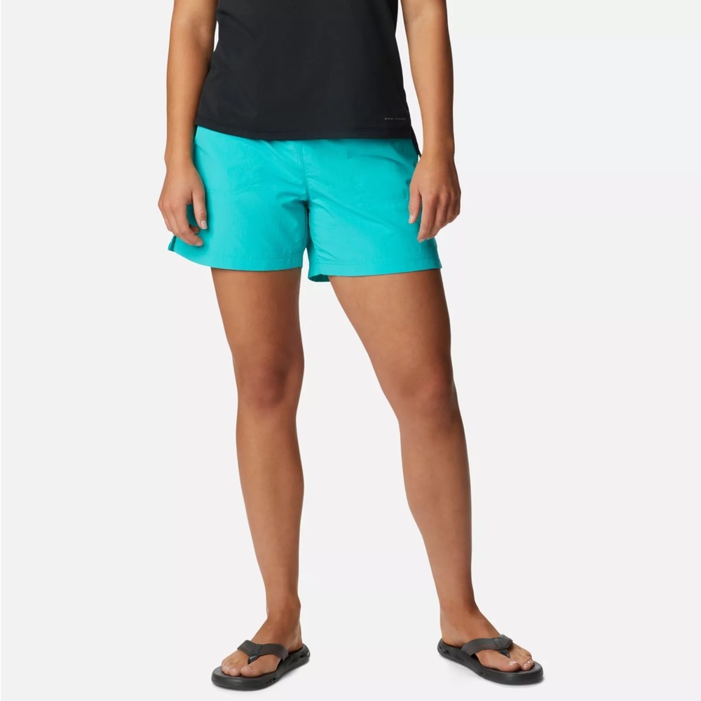 Women’s Columbia Shorts